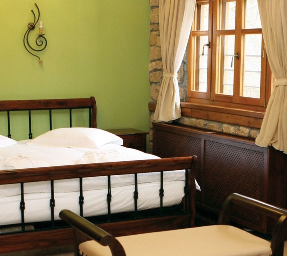 Roes Suites Káto Loutrákion Kültér fotó