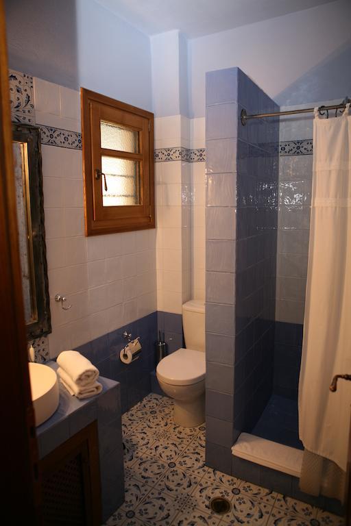 Roes Suites Káto Loutrákion Kültér fotó