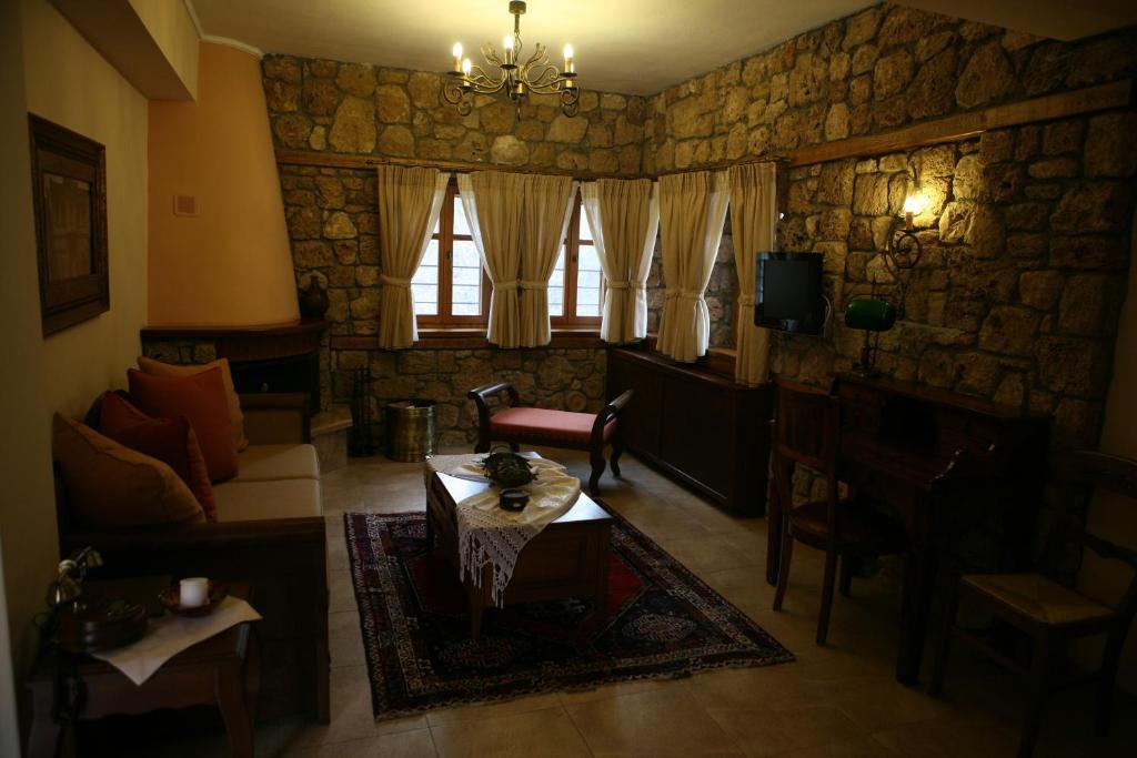 Roes Suites Káto Loutrákion Kültér fotó